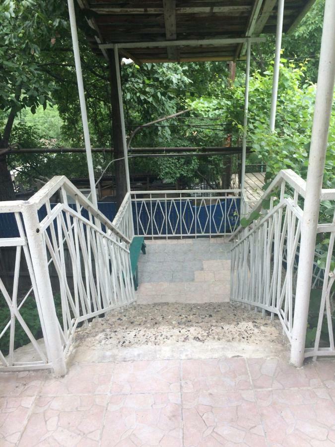 Guesthouse Malkhazi Borjomi Luaran gambar